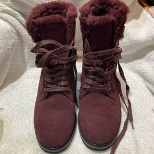 Blondo Vedette wine, suede waterproof fur-lined boots. Brand new size 6 1/2.
